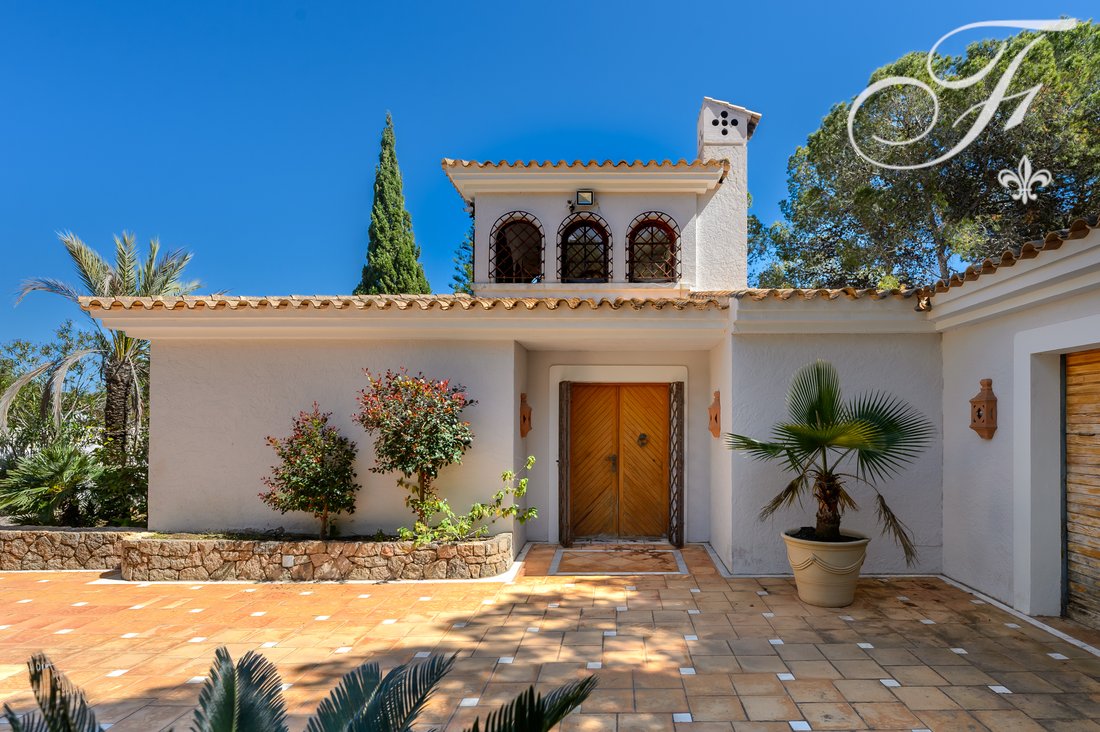 Villa in Es Cubells, Sant Josep de sa Talaia, Balearic Islands 2 - 15723514