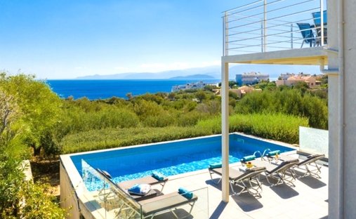Villa in Community of Elounta, Agios Nikolaos Municipal Unit, Greece 1
