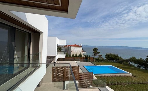Villa in Kassandra, Macedonia and Thrace, Greece 1