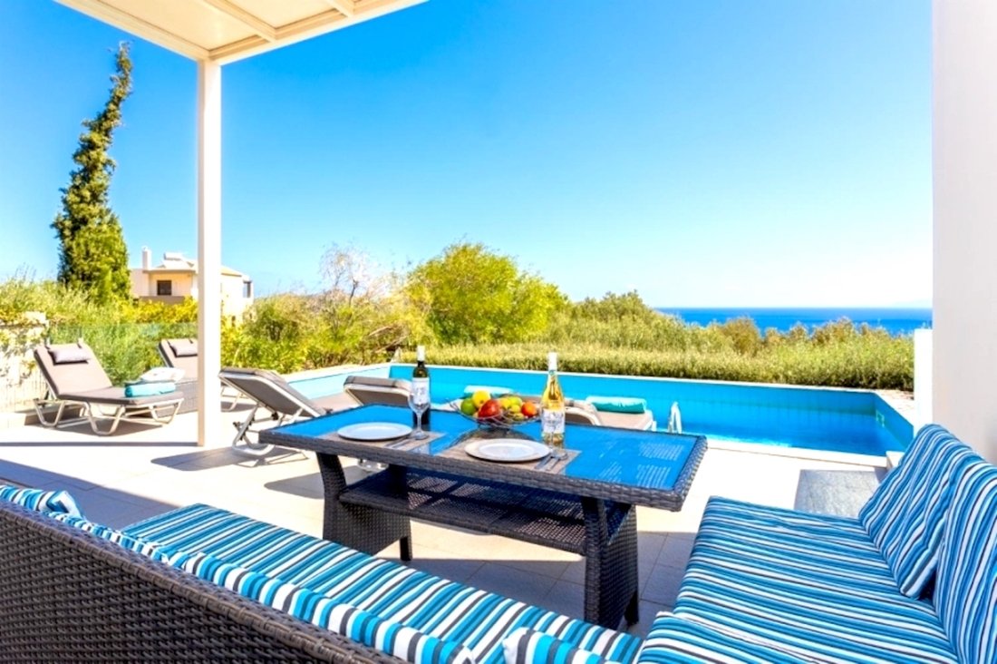 Villa in Community of Elounta, Agios Nikolaos Municipal Unit, Greece 2 - 15723648