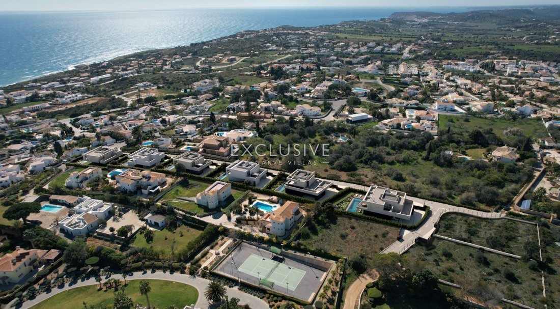 Villa in Praia da Luz, Algarve, Portugal 3 - 12915232