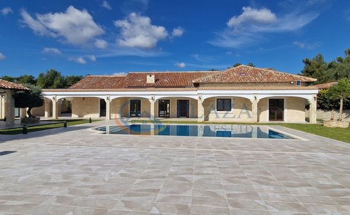 House in Souni-Zanakia, Limassol, Cyprus 1