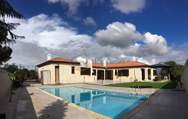 House in Latsia, Nicosia, Cyprus 1 - 13094403