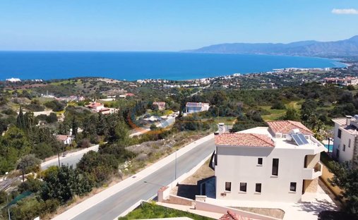 House in Neo Chorio, Paphos, Cyprus 1