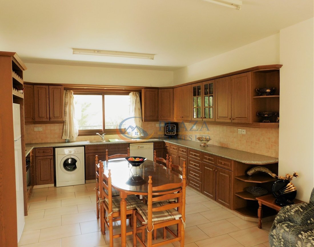 House in Yeroskipou, Paphos, Cyprus 4 - 13093841