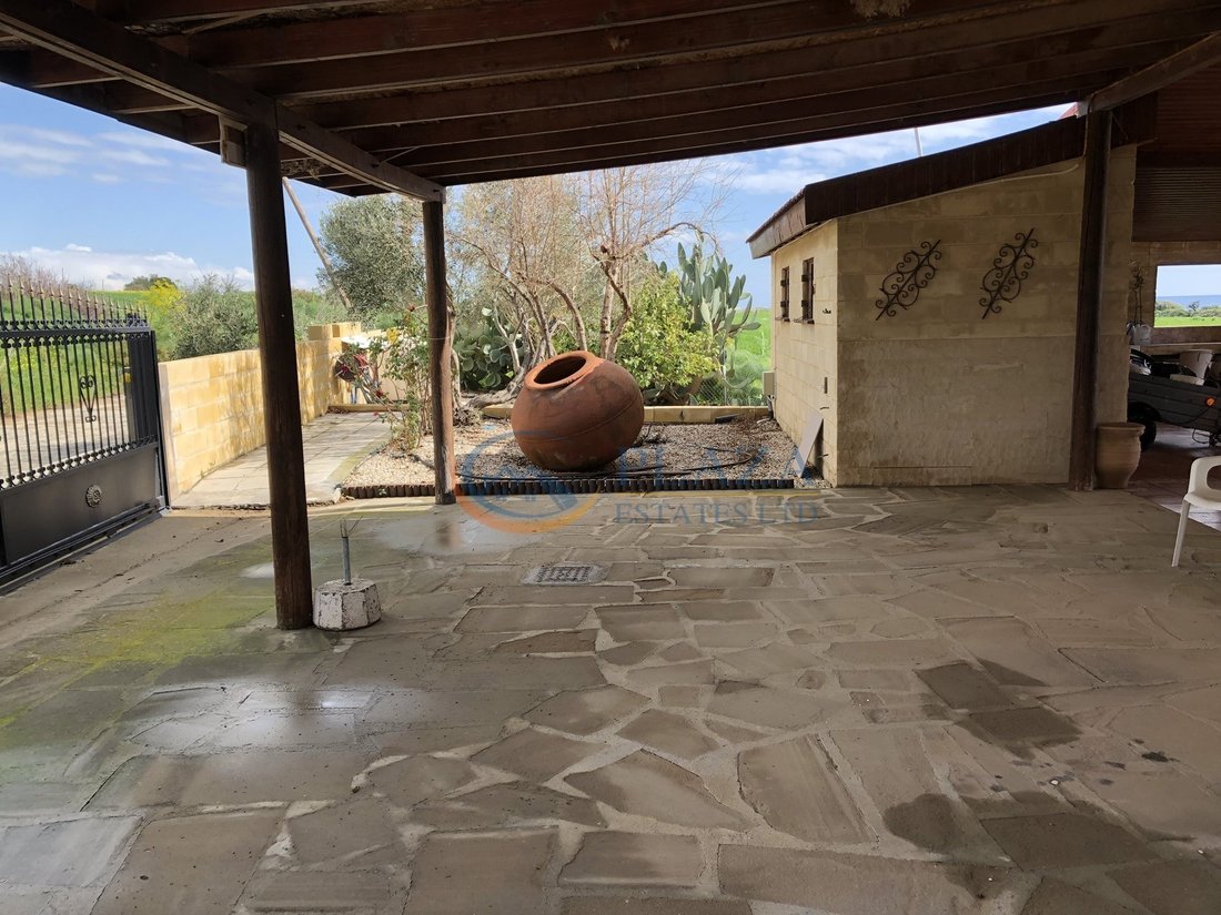 House in Agios Theodoros, Larnaca, Cyprus 4 - 13093926