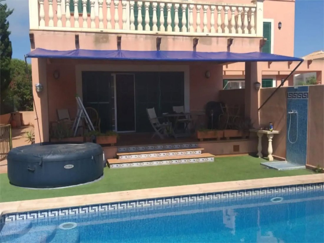 Chalet in Llucmajor, Balearic Islands, Spain 1 - 15724623