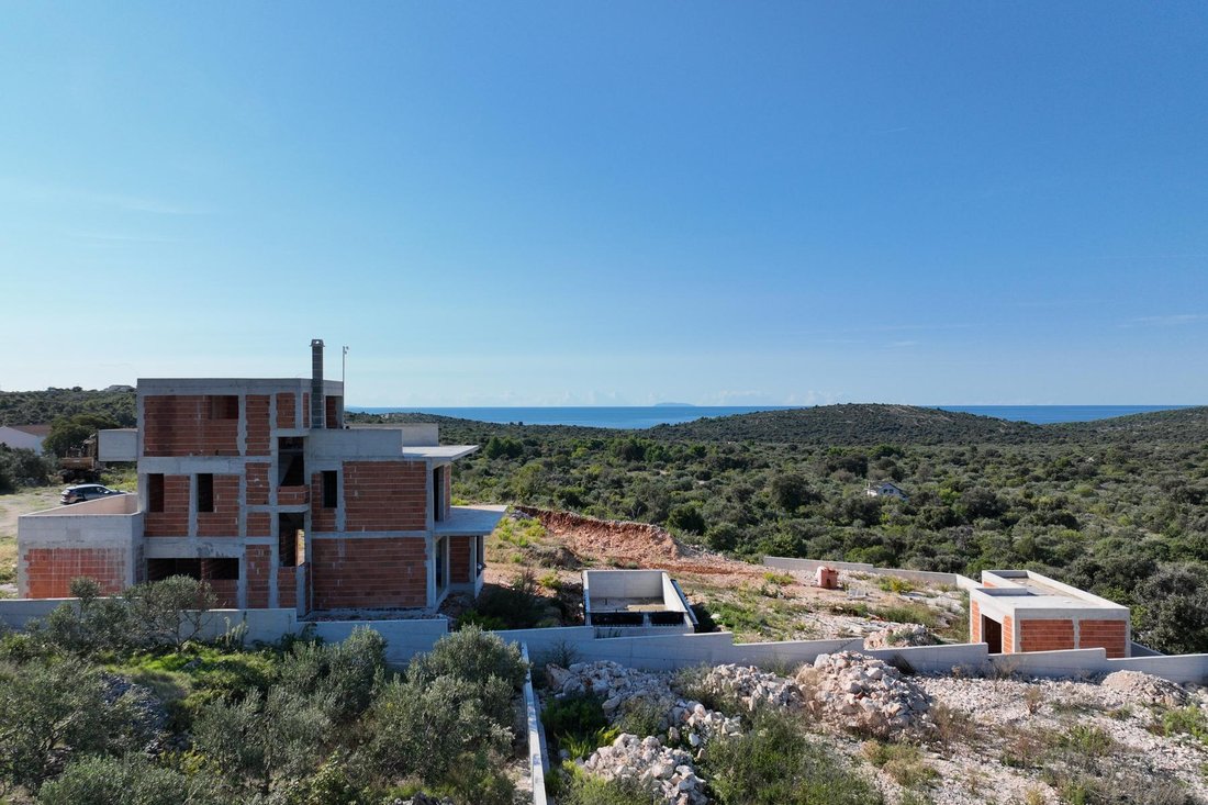 Villa in Dvornica, Sibenik-Knin County, Croatia 2 - 15726269