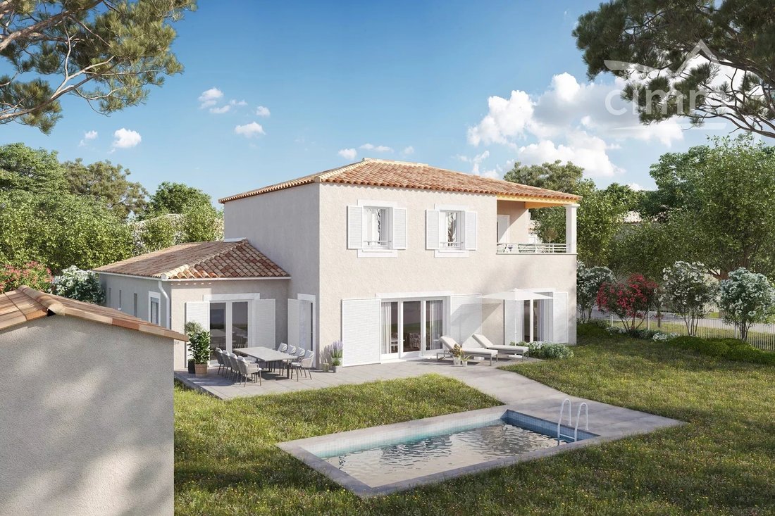 Villa in Saint Antoine, L'Isle-sur-la-Sorgue, France 1 - 15724802