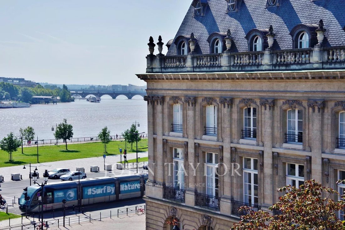 Grand Parc-Chartrons-Paul Doumer, Bordeaux, France 1 - 13323243