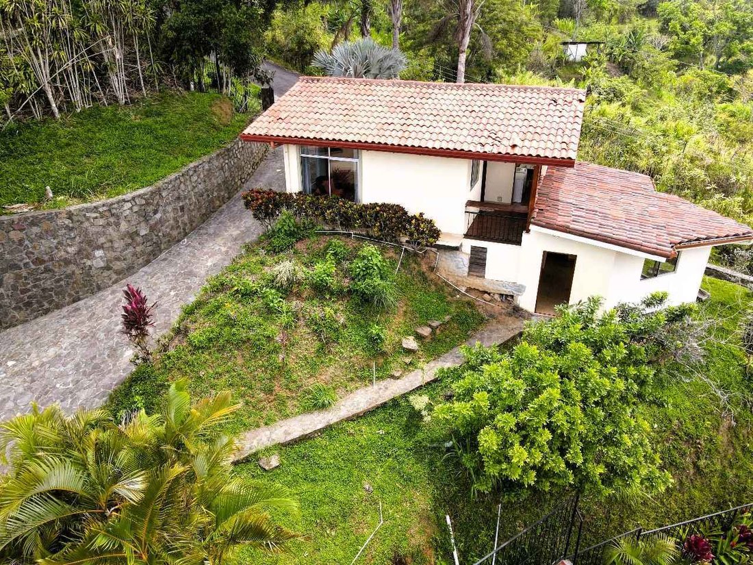 House in Atenas, Alajuela Province, Costa Rica 2 - 15491547