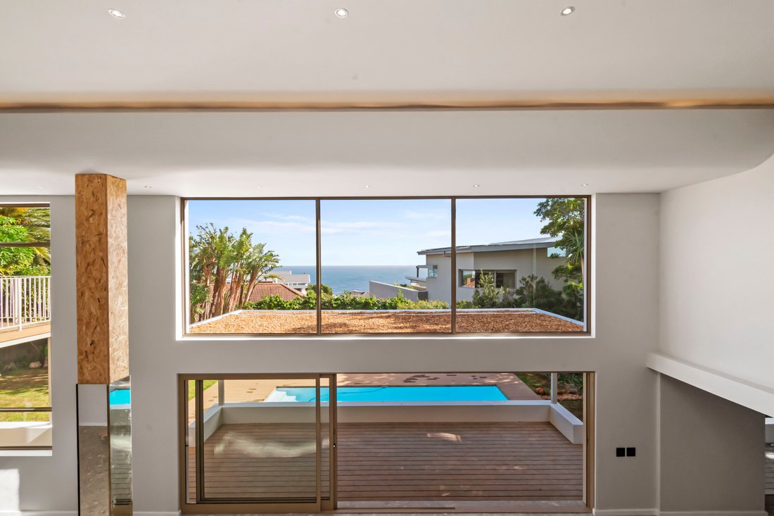 Country House in Camps Bay, Cape Town, South Africa 2 - 15724109