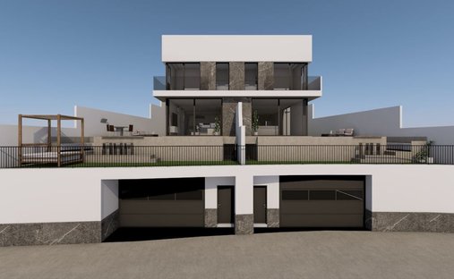 Chalet in Puerto de la Torre, Malaga, Spain 1