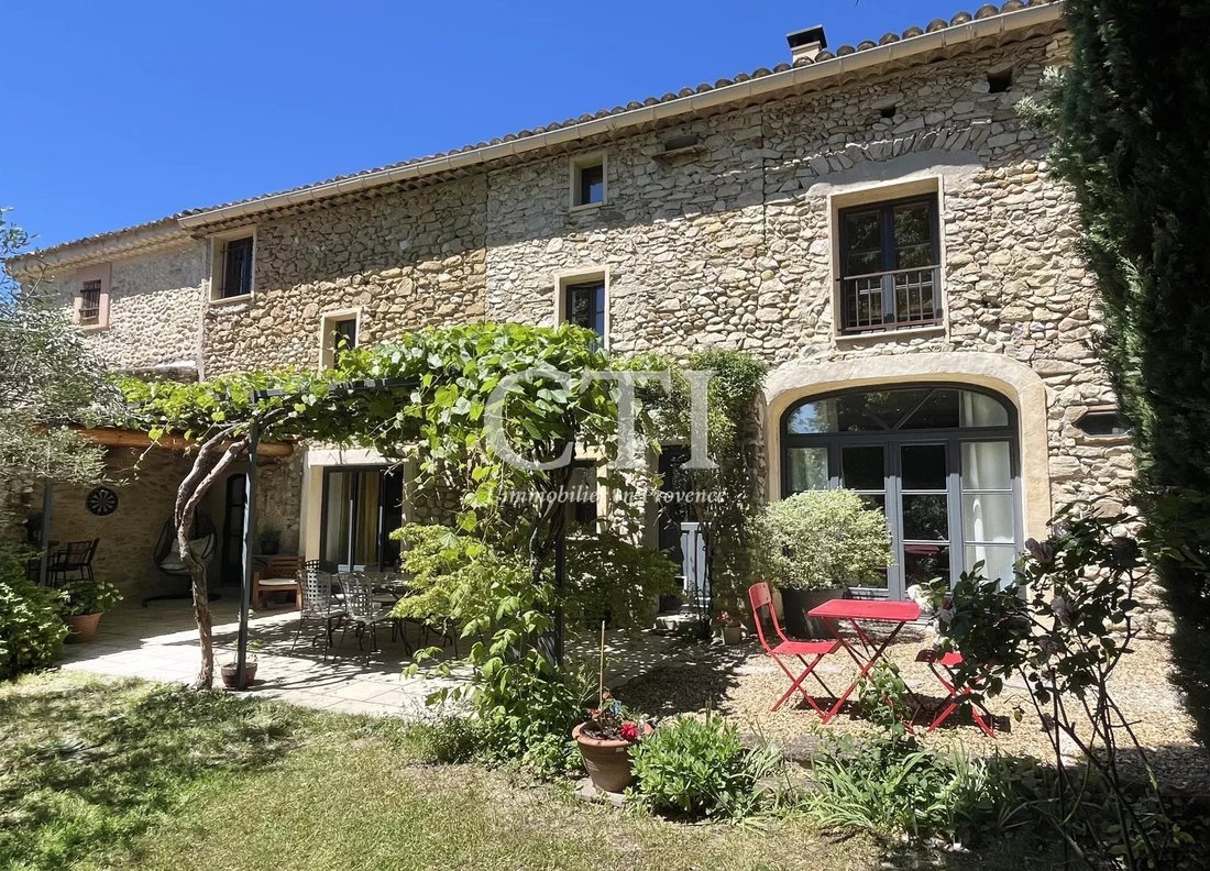 Estate in Est Nord, Vaison-la-Romaine, France 3 - 15724665
