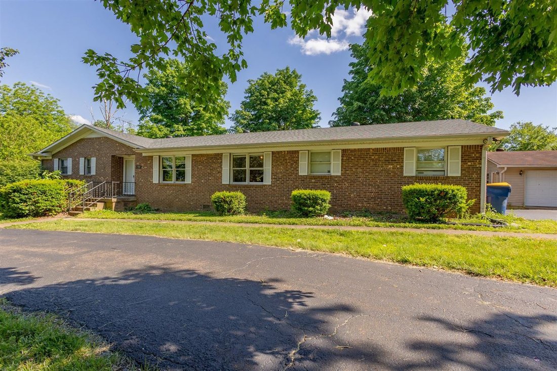 House in Bowling Green, Kentucky, United States 1 - 15726731