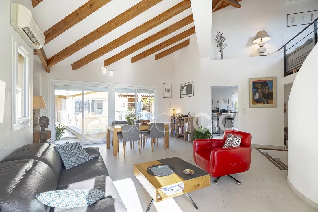 Villa in Cabris, Provence-Alpes-Côte d'Azur, France 5 - 15726004