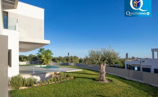 Chalet in Finestrat, Valencian Community, Spain 1