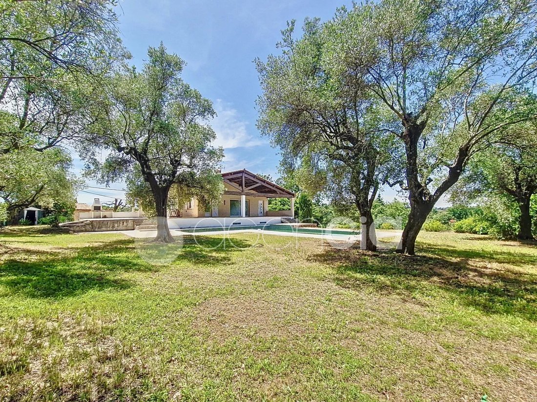 Villa in Valbonne, Provence-Alpes-Côte d'Azur, France 1 - 15726061