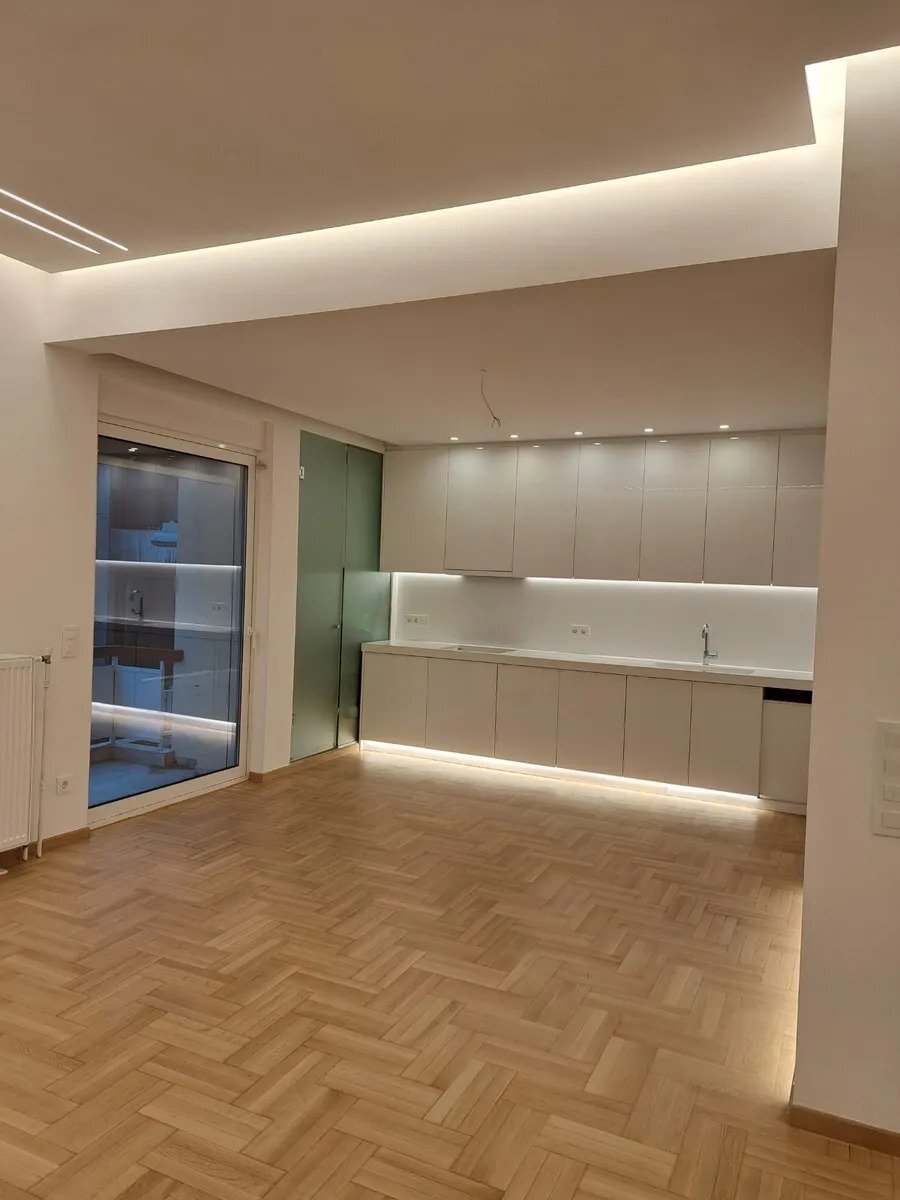 Apartment in Sunoikia Kolonakiou, 1st District of Athens, Athens 3 - 15724704
