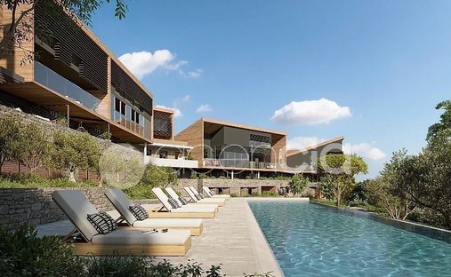 Apartment in Châteauneuf-Grasse, Provence-Alpes-Côte d'Azur, France 1
