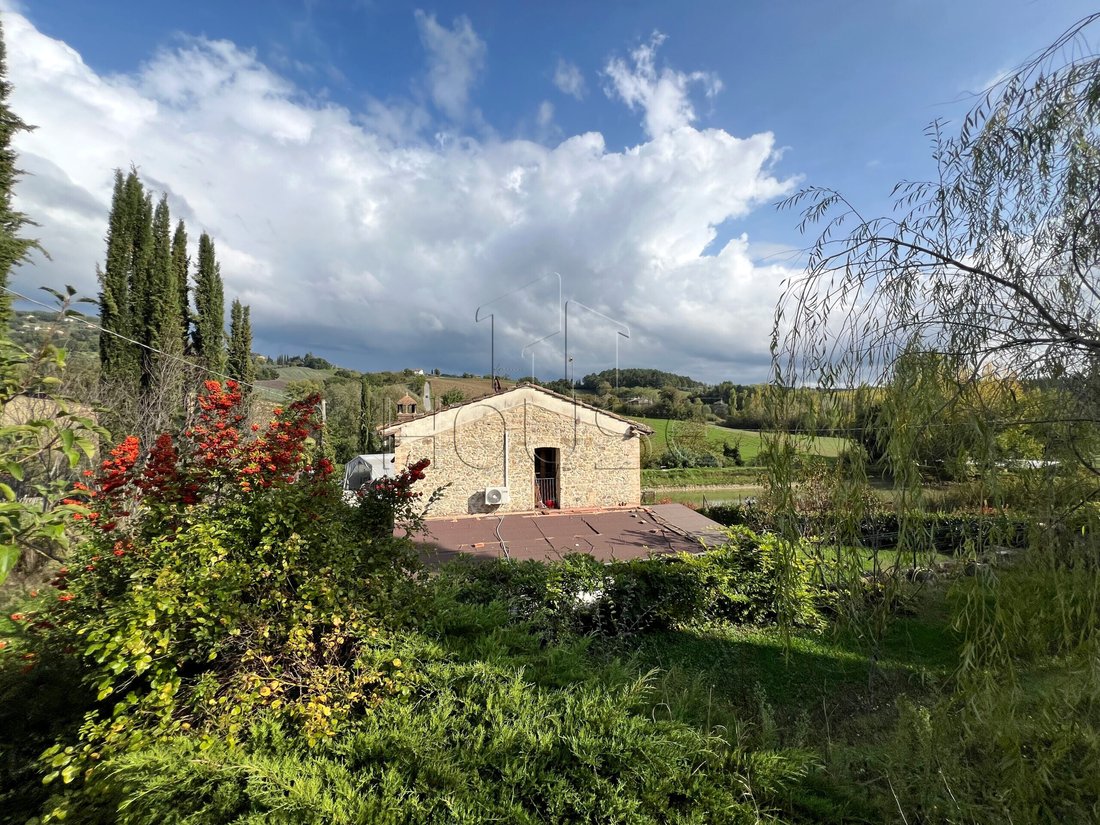 Country House in Montone, Umbria, Italy 3 - 15725410