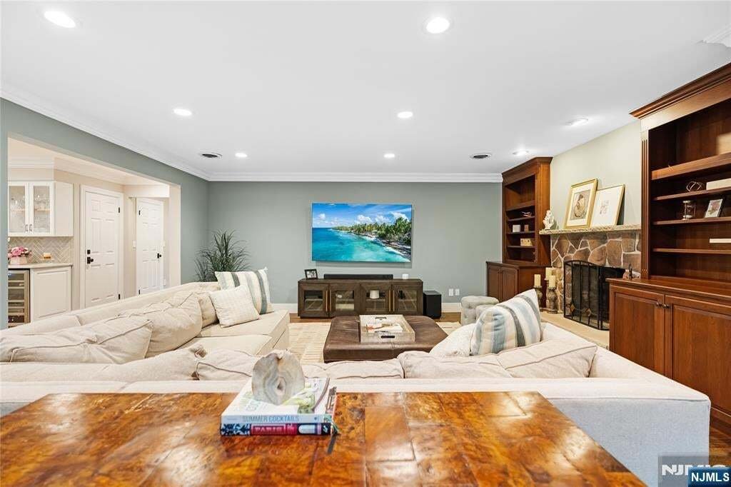 House in Glen Rock, New Jersey, United States 4 - 15724842