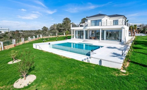 Villa in Palma, Balearic Islands, Spain 1