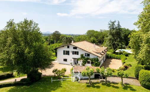 House in Bidart, Nouvelle-Aquitaine, France 1