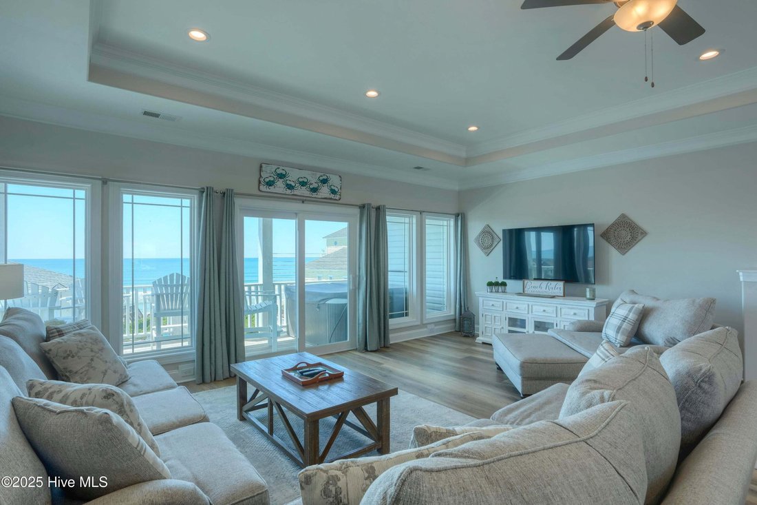 Townhouse in North Topsail Beach, North Carolina, United States 5 - 15726300