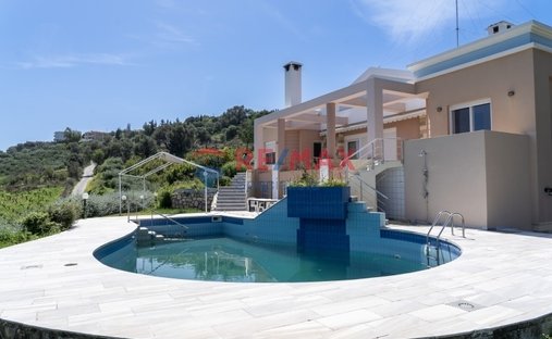 Villa in Community of Voute, Heraklion, Greece 1