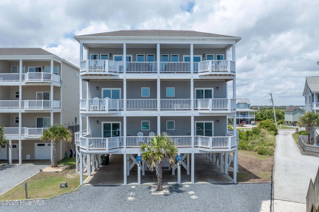 Townhouse in North Topsail Beach, North Carolina, United States 3 - 15726294