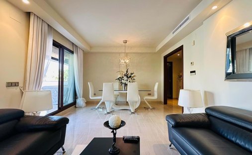 Apartamento en Nueva Andalucía, Marbella, España 1