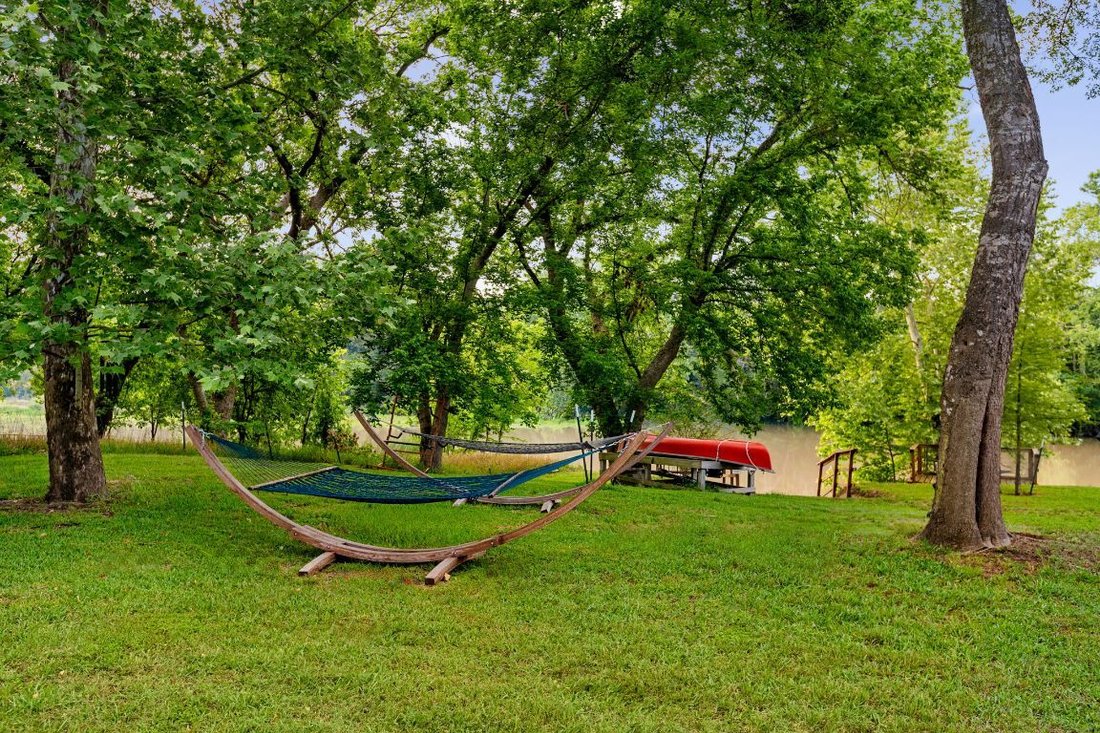 House in Bastrop, Texas, United States 3 - 15727034