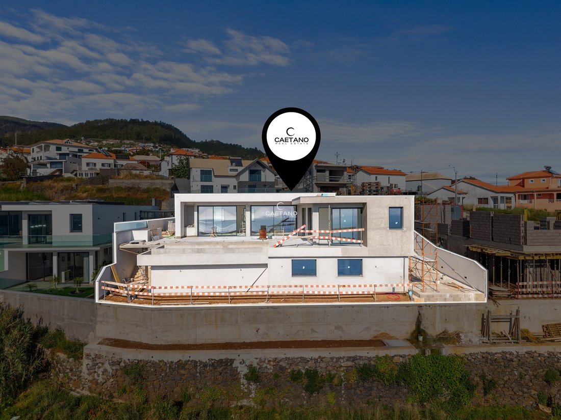 Villa in Estreito da Calheta, Autonome Region Madeira, Portugal 3 - 15692652