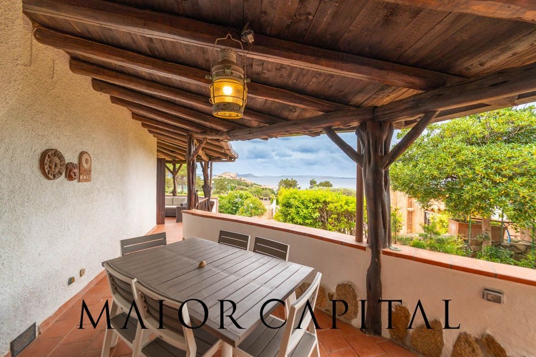 Casa en Arzachena, Cerdeña, Italia 2 - 15726828