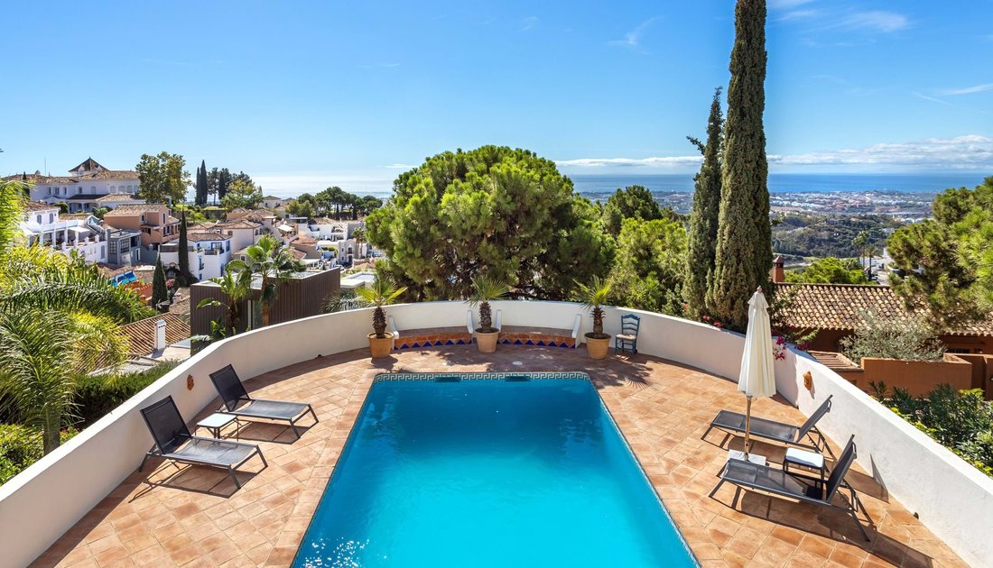 Villa in La Quinta, Benahavis, Andalusia 2 - 15724153