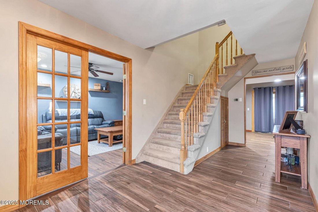 House in Hazlet, New Jersey, United States 2 - 15724748