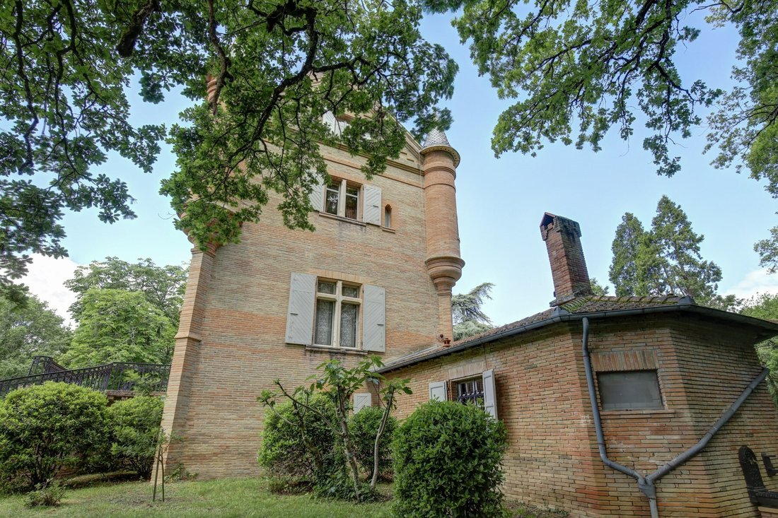 House in Caubiac, Occitania, France 1 - 15726321
