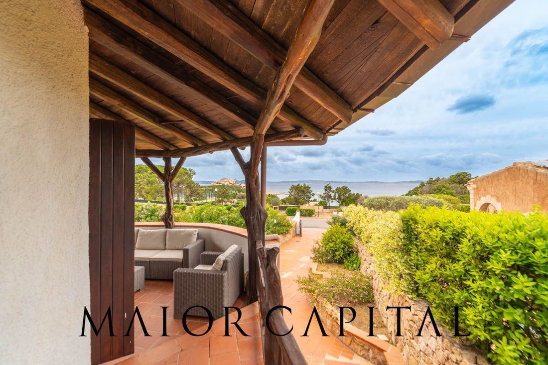 Casa en Arzachena, Cerdeña, Italia 3 - 15726828