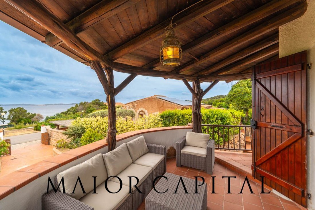 Casa en Arzachena, Cerdeña, Italia 4 - 15726828