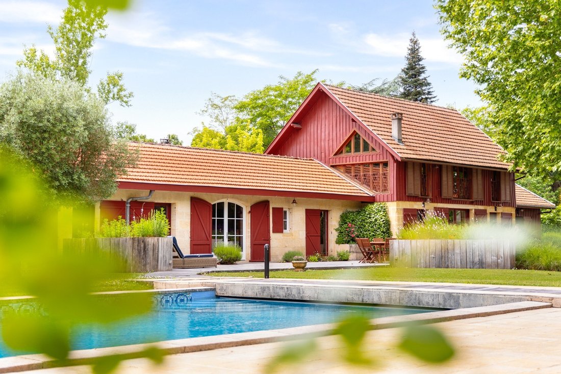 House in Le Monteil-Paul Montagne, Pessac, France 2 - 15725981