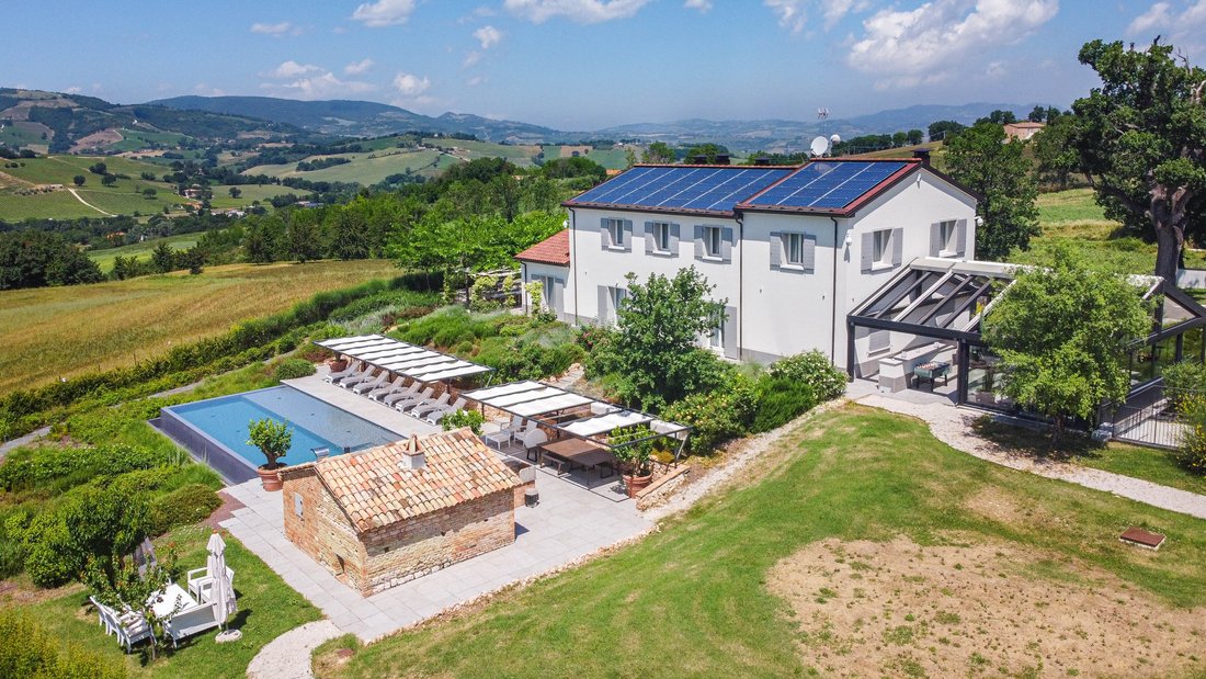 Villa in Fossombrone, Marche, Italy 5 - 12046329