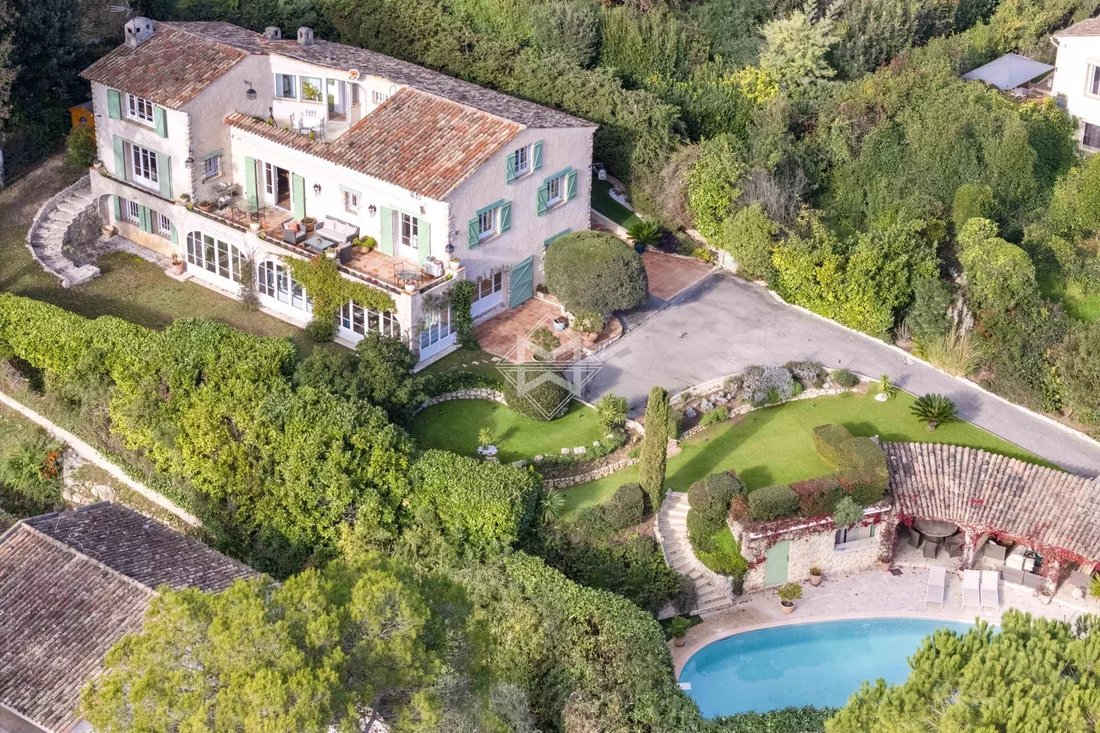 Villa in Arrondissement of Montmorillon, Nouvelle-Aquitaine, France 1 - 14821020