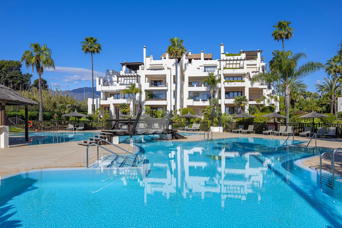 Apartment in Estepona, Andalusia, Spain 3 - 15718063