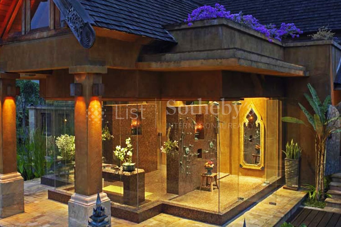Mae Raem, Chiang Mai, Thailand 5 - 10836328