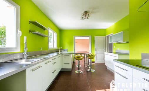 Castle for Sale in Treillières, Pays de la Loire, France