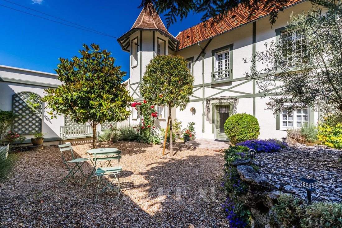 Casa en Villennes-sur-Seine, Isla de Francia, Francia 1 - 15728609