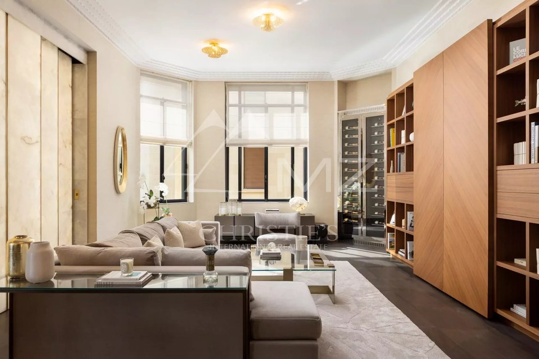 Apartment in Muette Nord, Paris 16e Arrondissement, Paris 3 - 15728611