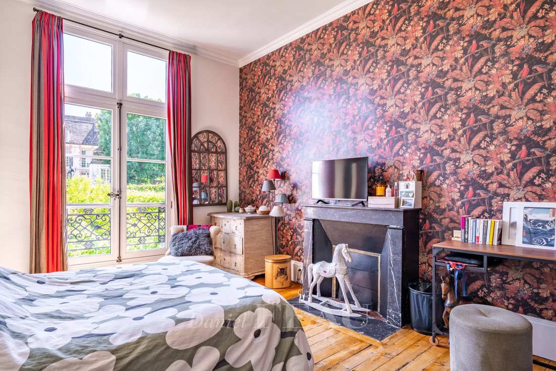 House in Montfort-l'Amaury, Ile-de-France, France 5 - 15728823