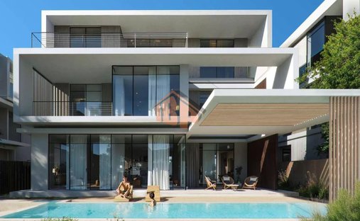 House in Abu Dhabi, Abu Dhabi, United Arab Emirates 1